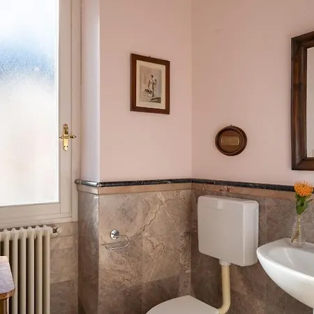 Alba Del Lario 12&2, Emma Pianello Del Lario