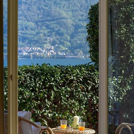 Alba Del Lario 12&2, Emma فيلة