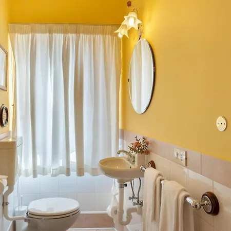 Alba Del Lario 12&2, Emma Pianello Del Lario